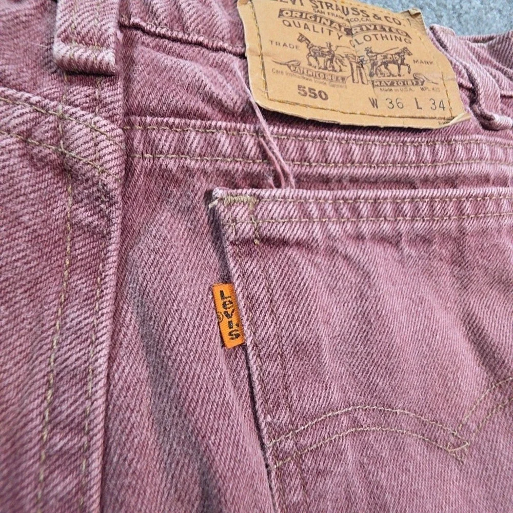 Vintage Levis 550 Jeans Mens 36x34 Red Medium Wash Relaxed Tapered USA 90s